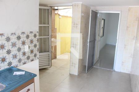 Cozinha de casa para alugar com 1 quarto, 50m² em Catiapoa, São Vicente