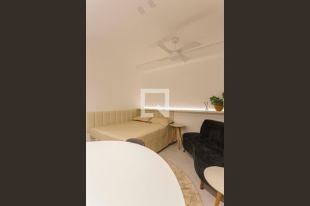 Sala/Quarto de kitnet/studio para alugar com 1 quarto, 25m² em Vila Olímpia, São Paulo