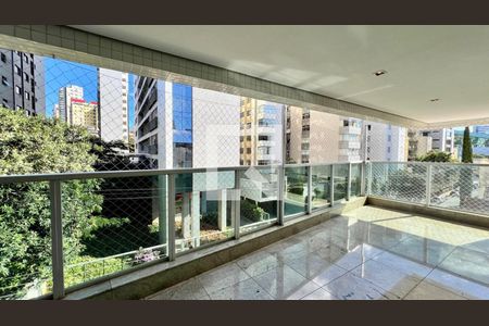 varanda de apartamento para alugar com 4 quartos, 162m² em Carmo, Belo Horizonte