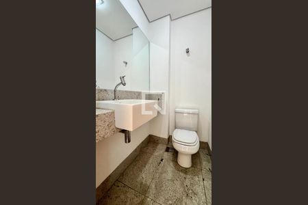 Lavabo de apartamento para alugar com 4 quartos, 162m² em Carmo, Belo Horizonte