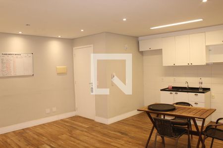 Sala de apartamento para alugar com 2 quartos, 70m² em Gramado, Cotia