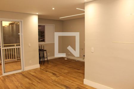 Sala de apartamento para alugar com 2 quartos, 70m² em Gramado, Cotia