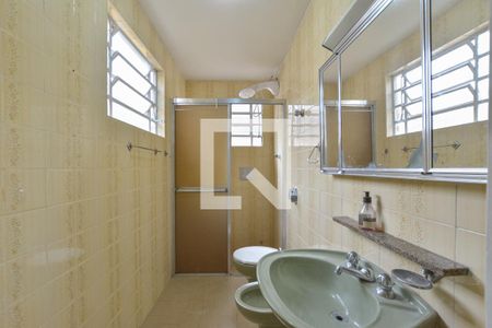Casa para alugar com 90m², 2 quartos e 1 vaga Casa para alugar com 90m², 2 quartos e 1 vagaBanheiro da Suíte