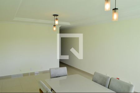Sala de casa para alugar com 3 quartos, 180m² em Curicica, Rio de Janeiro