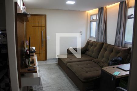 Sala de apartamento para alugar com 3 quartos, 76m² em Eldorado, Contagem