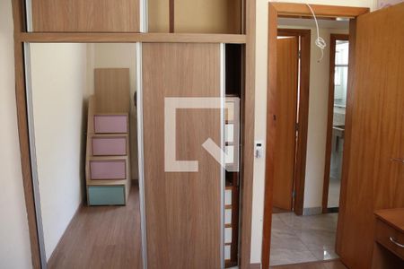 Quarto 2 de apartamento para alugar com 3 quartos, 76m² em Eldorado, Contagem