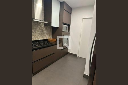 Apartamento à venda com 213m², 3 quartos e 4 vagas