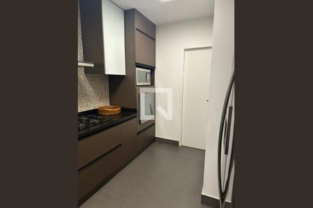Apartamento à venda com 213m², 3 quartos e 4 vagas