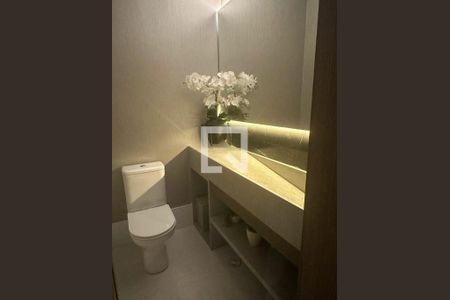 Apartamento à venda com 213m², 3 quartos e 4 vagas