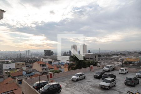 Vista de apartamento à venda com 2 quartos, 43m² em Vila Itapegica, Guarulhos