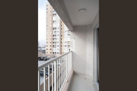 Varanda e Área de Serviço de apartamento à venda com 2 quartos, 43m² em Vila Itapegica, Guarulhos
