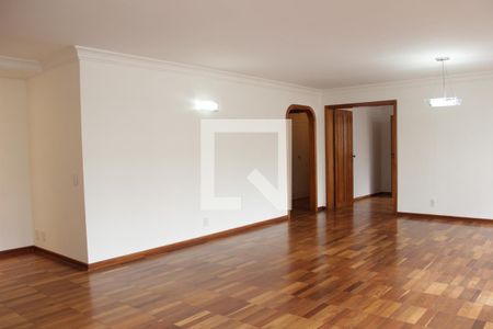 Sala de apartamento à venda com 3 quartos, 176m² em Cerqueira César, São Paulo