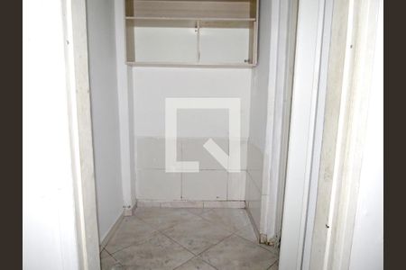 Sala - Entrada Banheiro de casa para alugar com 1 quarto, 50m² em Jardim Peri, São Paulo
