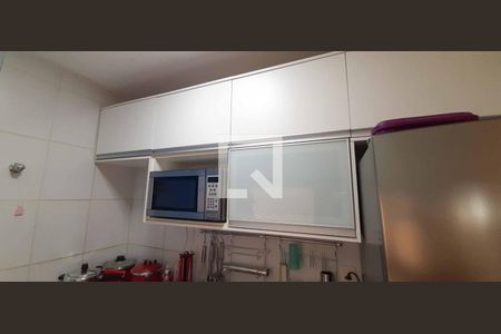 Apartamento à venda com 54m², 2 quartos e 1 vaga Apartamento à venda com 54m², 2 quartos e 1 vagaCozinha