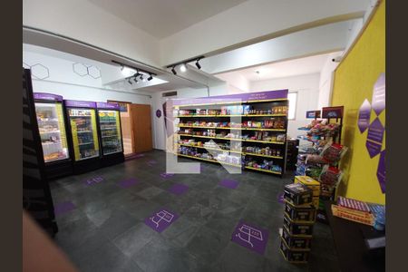 Apartamento à venda com 54m², 2 quartos e 1 vaga Apartamento à venda com 54m², 2 quartos e 1 vagaMercadinho