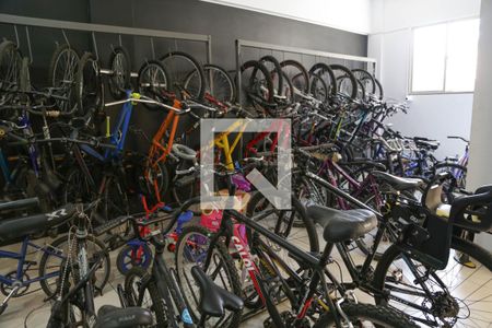 Apartamento à venda com 54m², 2 quartos e 1 vaga Apartamento à venda com 54m², 2 quartos e 1 vagaBicicletário