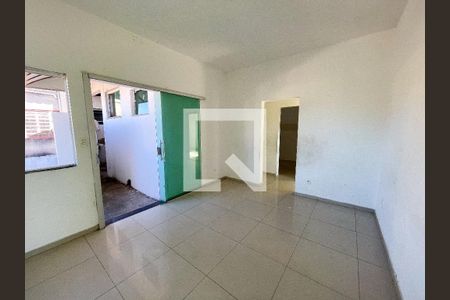 Sala de apartamento para alugar com 3 quartos, 90m² em Jk, Contagem