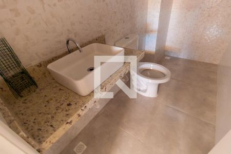 Banheiro de apartamento à venda com 1 quarto, 39m² em Vila Ivone, São Paulo