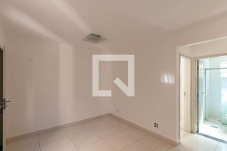 Sala de apartamento para alugar com 2 quartos, 55m² em Camargos, Belo Horizonte