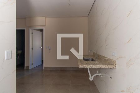 Cozinha de apartamento à venda com 1 quarto, 34m² em Vila Ivone, São Paulo