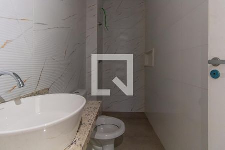 Banheiro de apartamento à venda com 1 quarto, 34m² em Vila Ivone, São Paulo