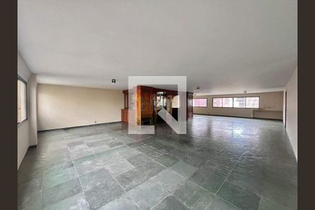 Apartamento à venda com 4 quartos, 671m² em Cambuí, Campinas