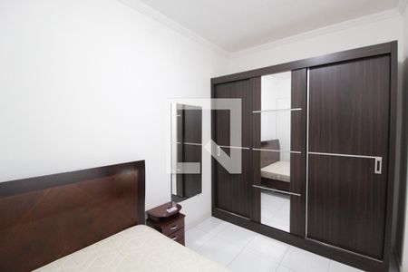 Suite de apartamento para alugar com 2 quartos, 60m² em Presidente Roosevelt, Uberlândia