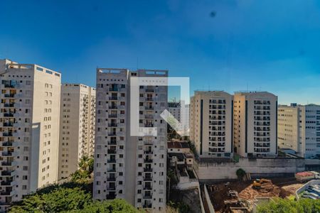 Quarto 1 de apartamento à venda com 3 quartos, 76m² em Vila Campestre, São Paulo