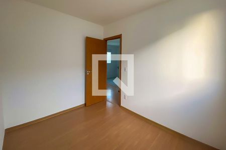 Quarto 2 de apartamento à venda com 2 quartos, 44m² em Brasiléia, Betim