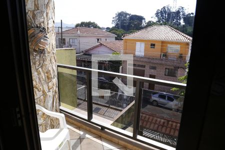 Varanda de casa à venda com 3 quartos, 160m² em Jardim Santo Elias, São Paulo