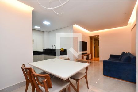 Sala 2 ambientes de apartamento para alugar com 3 quartos, 113m² em Salgado Filho, Belo Horizonte