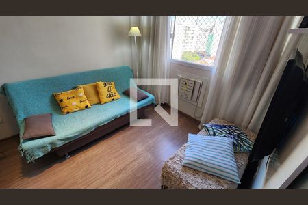 Detalhe Sala de apartamento para alugar com 1 quarto, 40m² em Gonzaga, Santos