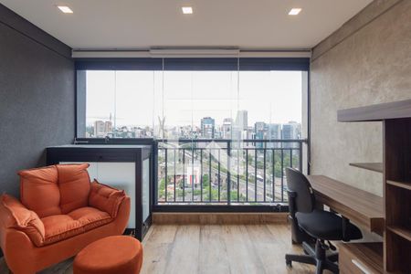 Varanda de kitnet/studio para alugar com 1 quarto, 32m² em Vila Cordeiro, São Paulo