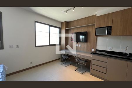 Sala de kitnet/studio para alugar com 1 quarto, 25m² em Pinheiros, São Paulo