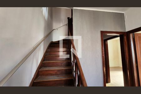 Hall de entrada de casa para alugar com 3 quartos, 185m² em Vila Argos Nova, Jundiaí