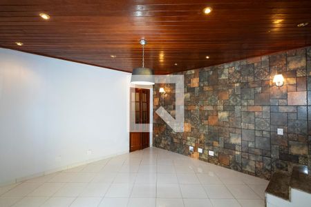 Casa de condomínio para alugar com 200m², 2 quartos e 3 vagasSala
