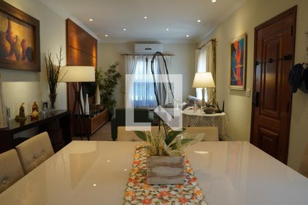 Sala de casa à venda com 3 quartos, 143m² em Vila Madalena, São Paulo