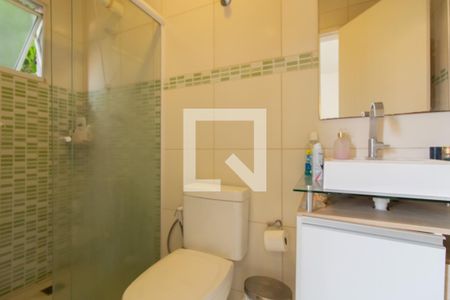 Casa à venda com 102m², 2 quartos e 1 vaga Casa à venda com 102m², 2 quartos e 1 vagaBanheiro da Suíte