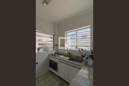 Casa à venda com 102m², 2 quartos e 1 vaga Casa à venda com 102m², 2 quartos e 1 vagaCozinha