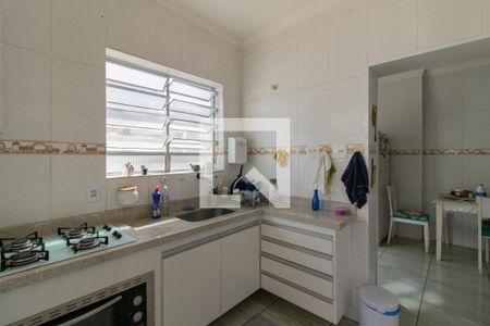Casa à venda com 102m², 2 quartos e 1 vaga Casa à venda com 102m², 2 quartos e 1 vagaCozinha