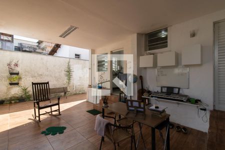Casa à venda com 102m², 2 quartos e 1 vaga Casa à venda com 102m², 2 quartos e 1 vagaÁrea Externa