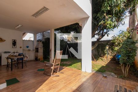 Casa à venda com 102m², 2 quartos e 1 vaga Casa à venda com 102m², 2 quartos e 1 vagaÁrea Externa