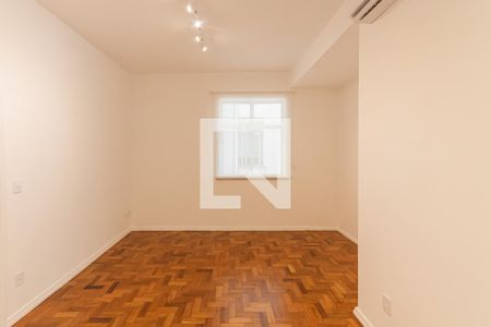 Sala de apartamento à venda com 1 quarto, 37m² em Tijuca, Rio de Janeiro