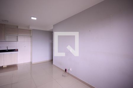 Sala  de apartamento para alugar com 2 quartos, 41m² em Jardim São Savério, São Paulo