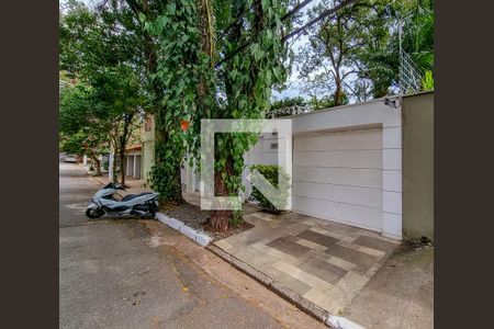 Fachada de casa à venda com 3 quartos, 601m² em Santo Amaro, São Paulo