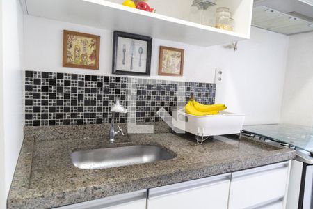 Apartamento à venda com 74m², 2 quartos e 2 vagas Apartamento à venda com 74m², 2 quartos e 2 vagasCozinha