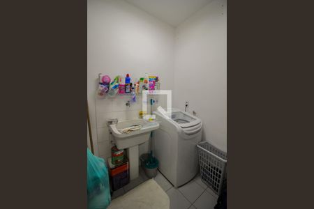 Apartamento à venda com 70m², 2 quartos e 1 vaga Apartamento à venda com 70m², 2 quartos e 1 vagaÁrea de Serviço