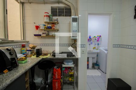 Apartamento à venda com 70m², 2 quartos e 1 vaga Apartamento à venda com 70m², 2 quartos e 1 vagaCozinha