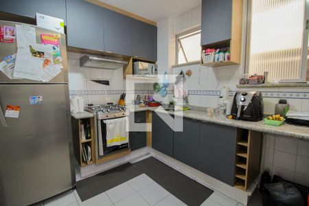 Apartamento à venda com 70m², 2 quartos e 1 vaga Apartamento à venda com 70m², 2 quartos e 1 vagaCozinha