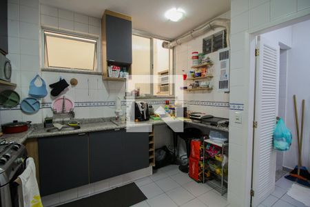 Apartamento à venda com 70m², 2 quartos e 1 vaga Apartamento à venda com 70m², 2 quartos e 1 vagaCozinha